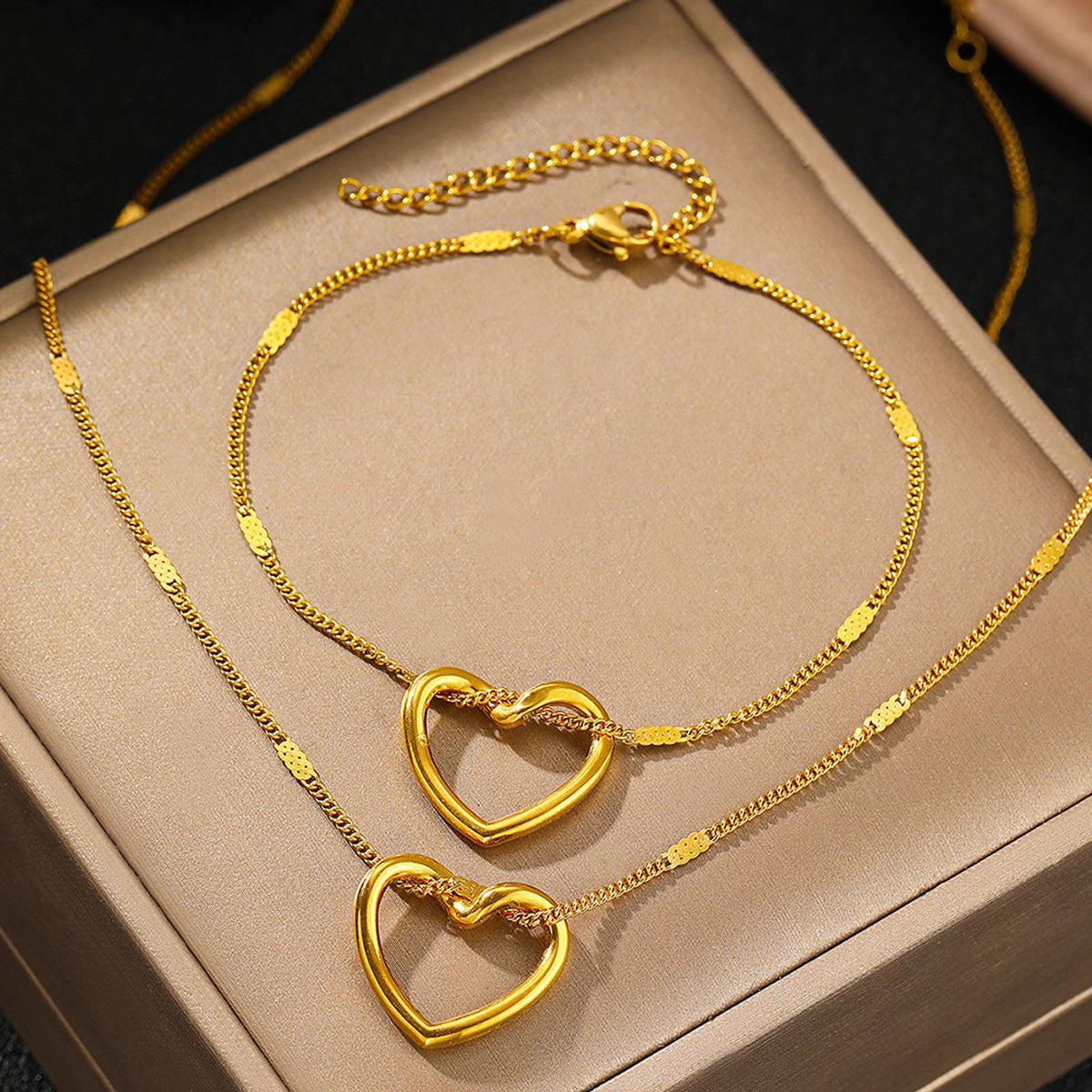 Stainless Steel Hollow Heart Set